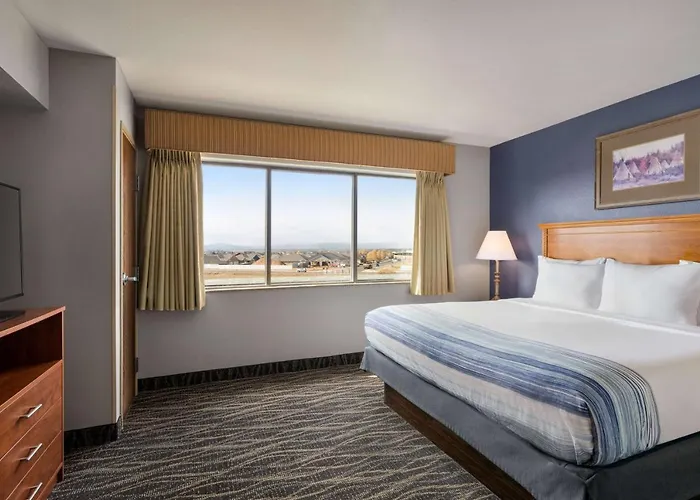 Americinn By Wyndham Near Of Wyoming Hotel