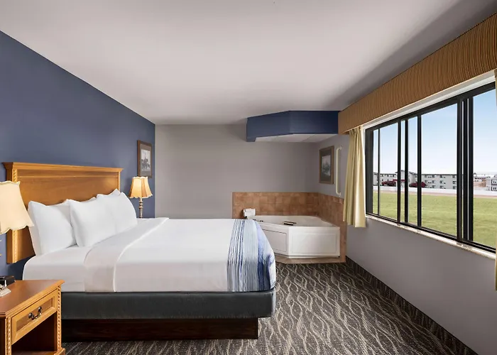 Hotel Americinn By Wyndham Near Of Wyoming