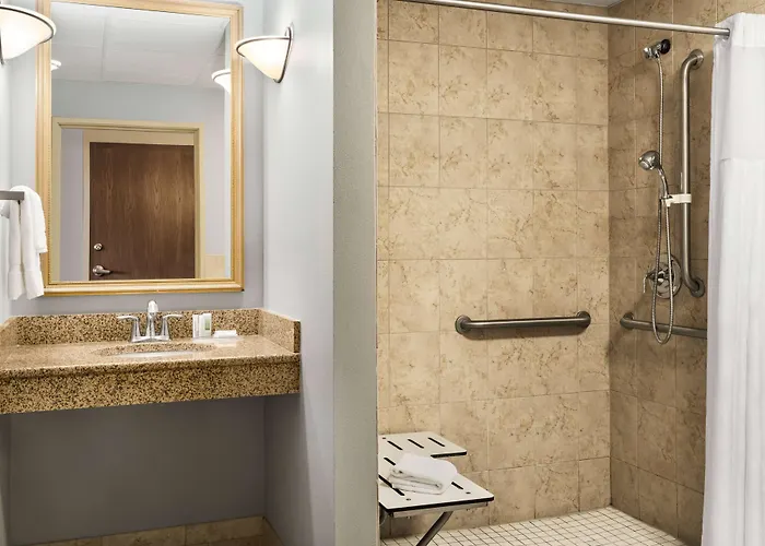 Americinn By Wyndham Near Of Wyoming 3*