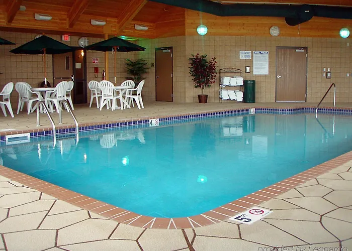 Hotel Americinn By Wyndham Near Of Wyoming Laramie
